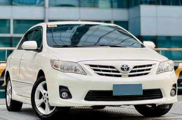 White Toyota Corolla altis 2013 for sale in Automatic