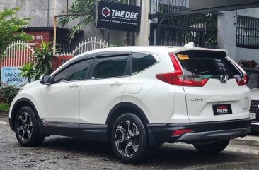 Sell Pearl White 2018 Honda Cr-V in Manila