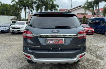 White Ford Everest 2017 for sale in Automatic