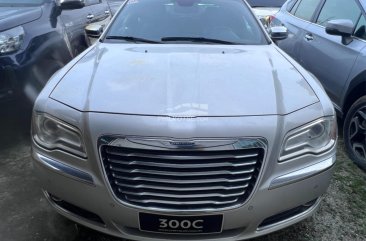 2013 Chrysler 300c in Quezon City, Metro Manila