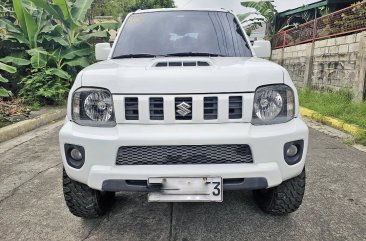 Selling White Suzuki Jimny 2016 in Bacoor