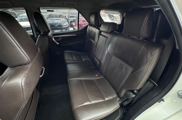 White Toyota Fortuner 2019 for sale in Parañaque