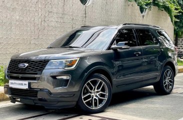 Sell White 2018 Ford Explorer in Makati