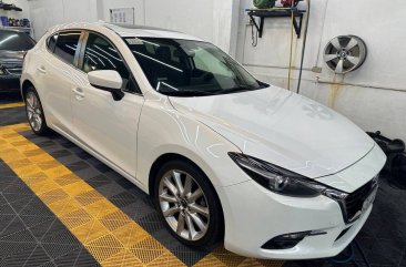 Sell White 2017 Mazda 2 in Quezon City