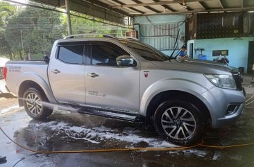 White Nissan Navara 2020 for sale in Manila