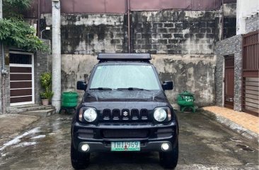 White Land Rover Discovery 2023 for sale in Automatic