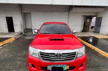 White Toyota Hilux 2013 for sale in 