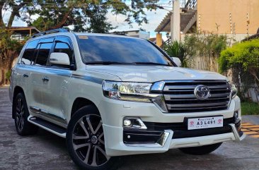 2018 Toyota Land Cruiser VX 3.3 4x4 AT in Manila, Metro Manila