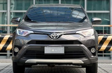 2018 Toyota RAV4  2.5 Active 4X2 AT in Makati, Metro Manila