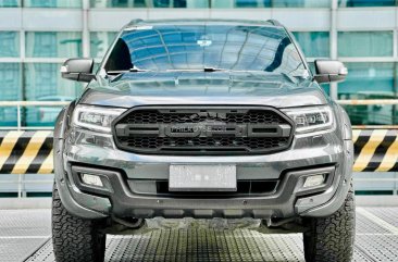 2016 Ford Everest in Makati, Metro Manila