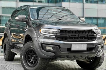 2016 Ford Everest  Titanium 3.2L 4x4 AT in Makati, Metro Manila