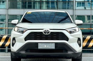 2020 Toyota RAV4  2.5 LE in Makati, Metro Manila