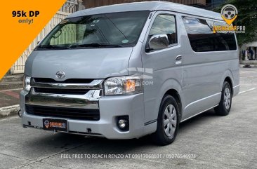 2017 Toyota Hiace in Quezon City, Metro Manila