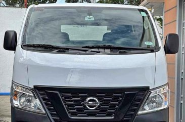 2018 Nissan Urvan  Premium M/T 15-Seater in Meycauayan, Bulacan