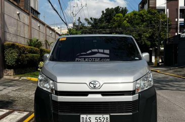 2023 Toyota Hiace  Commuter Deluxe in Quezon City, Metro Manila