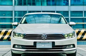 2016 Volkswagen Passat in Makati, Metro Manila