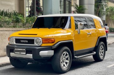 2015 Toyota FJ Cruiser  4.0L V6 in Manila, Metro Manila