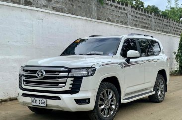 2022 Toyota Land Cruiser ZX 3.3 4x4 AT in Manila, Metro Manila