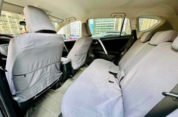 Sell White 2018 Toyota Rav4 in Makati