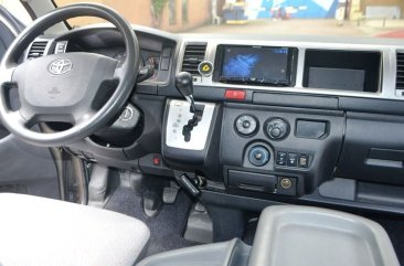 White Toyota Hiace 2018 for sale in Pasig