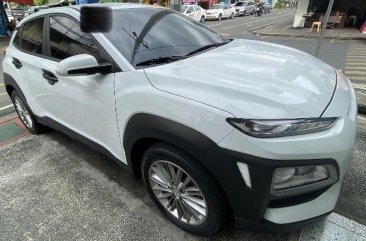 Selling White Hyundai KONA 2019 in Marilao