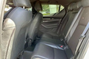 Selling White Bmw 2002 2002 in Makati