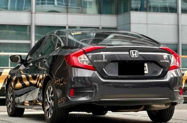 White Honda Civic 2017 for sale in Automatic