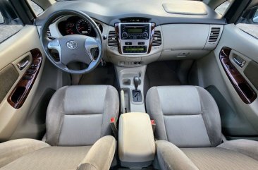 Silver Toyota Innova 2012 for sale in Automatic