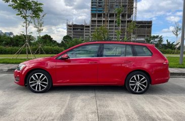 Selling White Volkswagen Golf 2018 in Pasig