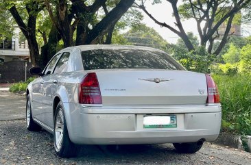 White Chrysler 300c 2007 for sale in Parañaque