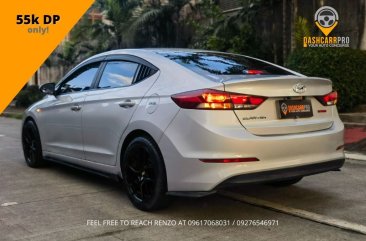 Selling Silver Hyundai Elantra 2018 in Manila