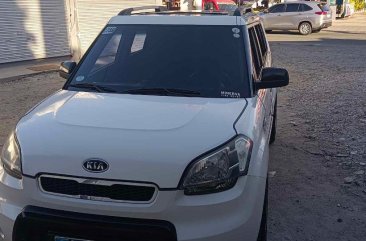 White Kia Soul 2010 for sale in Parañaque