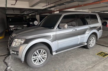 Silver Mitsubishi Pajero 2016 for sale in Automatic