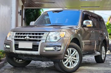 2015 Mitsubishi Pajero  GLS 3.2 Di-D 4WD AT in Quezon City, Metro Manila