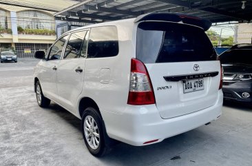 White Toyota Innova 2014 for sale in Las Piñas