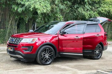 Selling White Ford Explorer 2018 in Manila