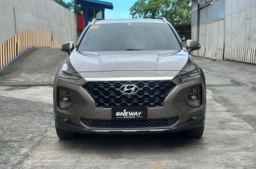 Bronze Hyundai Santa Fe 2020 for sale in Automatic