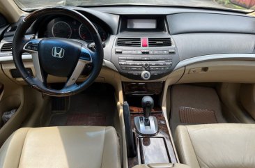 Sell White 2008 Honda Accord in Quezon City