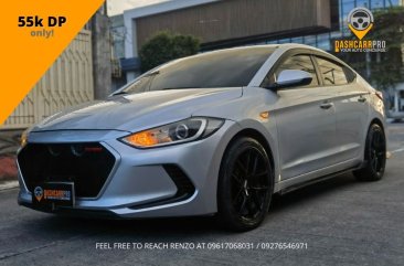 Selling Silver Hyundai Elantra 2018 in Manila