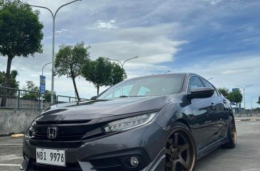 Selling White Honda Civic 2017 in Manila