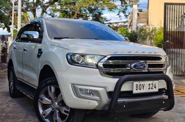 Sell White 2017 Ford Everest in Manila