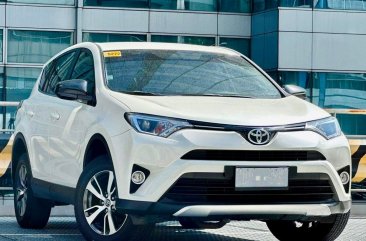 Sell White 2016 Toyota Rav4 in Makati