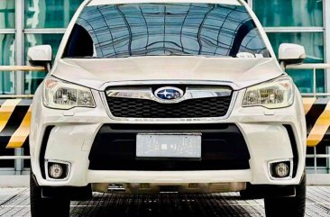 Selling White Subaru Forester 2014 in Makati