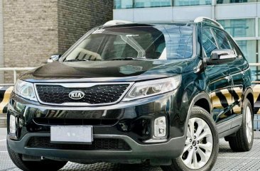 Sell Black 2014 Kia Sorento SUV / MPV in Manila