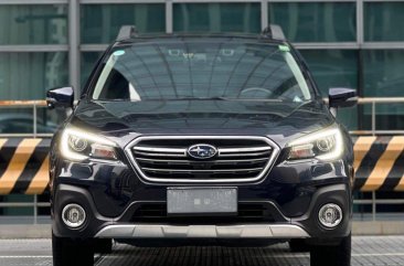White Subaru Outback 2018 for sale in Automatic