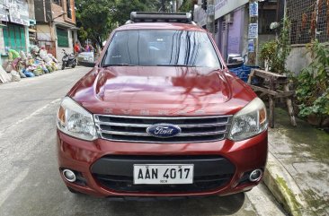 White Ford Everest 2014 for sale in Manual