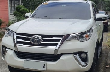 Sell White 2018 Toyota Fortuner in Biñan