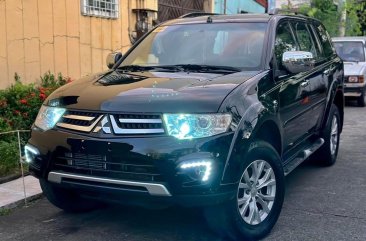 Sell White 2016 Mitsubishi Montero in Manila