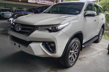 Pearl White Toyota Fortuner 2019 for sale in Pasig