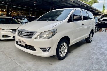 White Toyota Innova 2014 for sale in Las Piñas